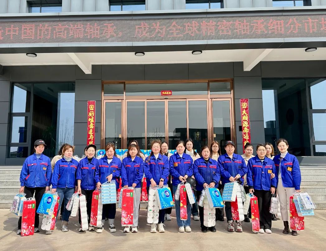 女性的力量 從不渺小一一鴻元的女神們節(jié)日快樂！