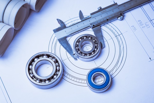 角接觸球軸承的預(yù)負(fù)荷應(yīng)該加多大？